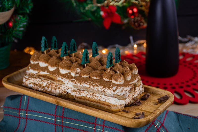 Tiramisú italiano clásico con café y mascarpone
